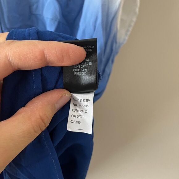 Torrid Challis Button-Front Dolman Sleeve Top blue ombré plus size top Size 1 Si - Picture 6 of 9